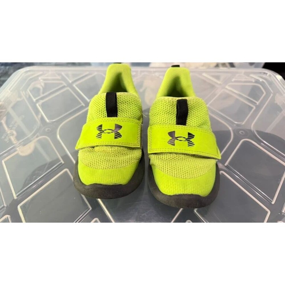Under armour neon green 9
